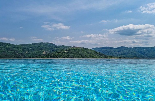 Korelici House | Stunning private villa with private pool, WIFI, A/C, TV, terrace, pets allowed and panoramic view
