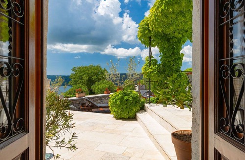 Trgetari Villa | Stunning private villa with private pool, hot tub, WIFI, A/C, TV, terrace and pets allowed