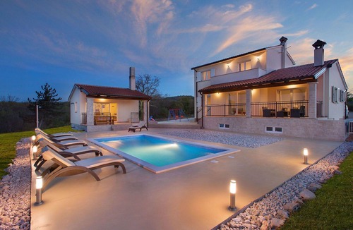 Bartici House | Stunning private villa with A/C, WIFI, private pool, TV, terrace, panoramic view and parking