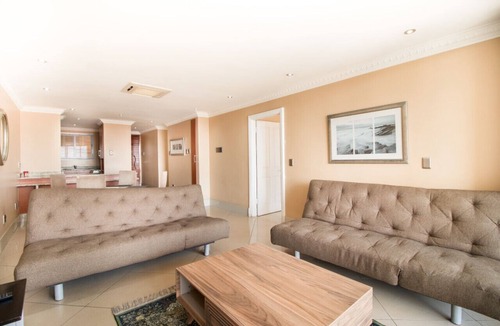 Durban Point Apartment | Stunning Sails on Point G508