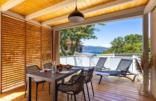 Brzac House | Stunning (sta)caravan in Glavotok
