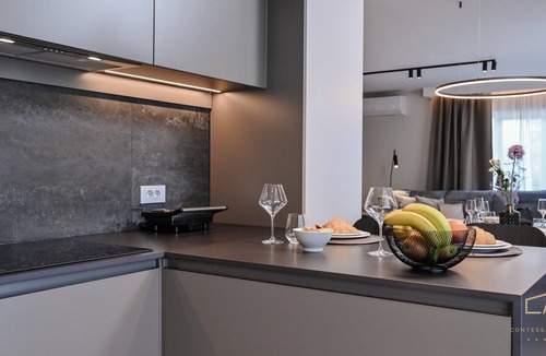Silo Apartment | Stylish Apartment for 8 people in the villa with the pool and sea view