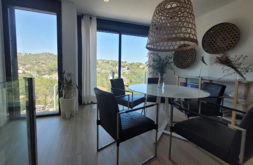 Olivella House | Stylish Modern Villa on the Outskirts of Sitges