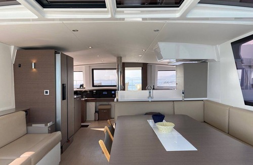Kastel Gomilica Boat Rental | Sun-Kissed Sailing Adventure in Split, Croatia