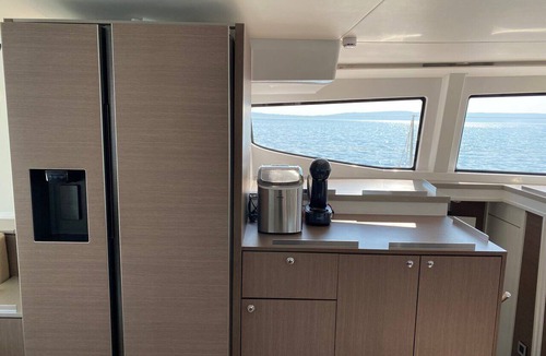Kastel Gomilica Boat Rental | Sun-Kissed Sailing Adventure in Split, Croatia