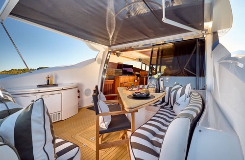 Kastel Gomilica Boat Rental | Sun-Kissed Sailing Adventure in Split, Croatia