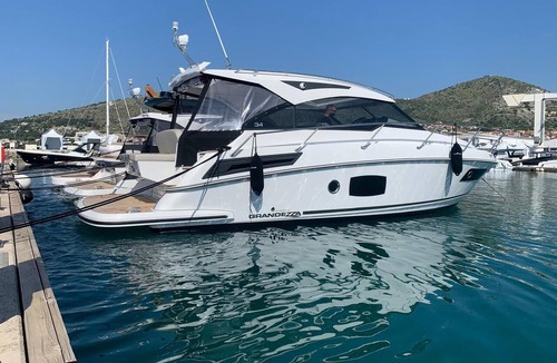 Trogir Boat Rental | Sun-kissed Sailing Adventure in Split-Dalmatia, Croatia
