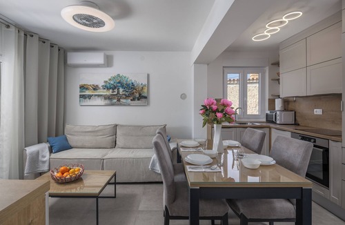 Vinkuran House | Susi's Holiday Home, Pula, Croatia