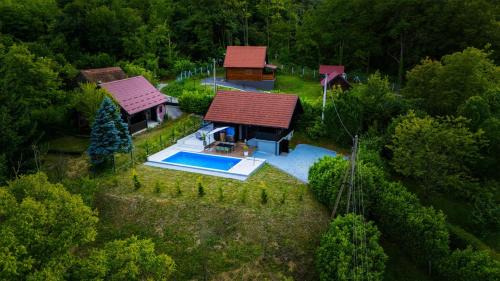 Zabok House | T Lodge - Holiday home in nature