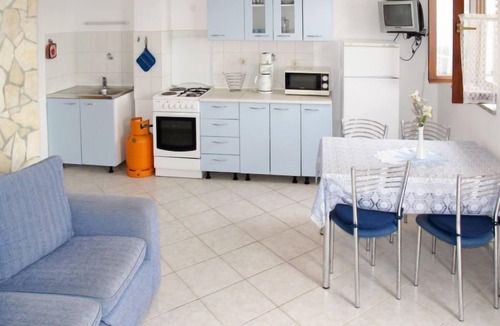 Drenje Apartment | Teo (LBN154) by Interhome