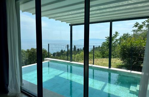 Volosko Apartment | The Flat Opatija - Penthouse with pool, barbecue & more