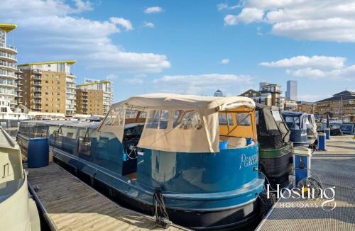 Limehouse Boat Rental | The Pemberley - Luxury 2 Bed Houseboat