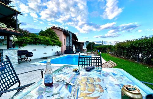 Poljane Apartment | The Shire
