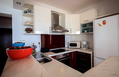 Omis Apartment | The vacation apartment on the sandy beach