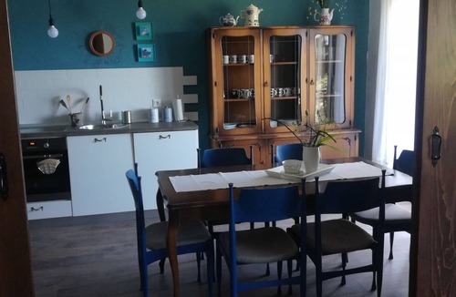 Lokva Rogoznica Apartment | Three bedroom apartment with balcony and sea view Lokva Rogoznica, Omiš (A-4821-a)
