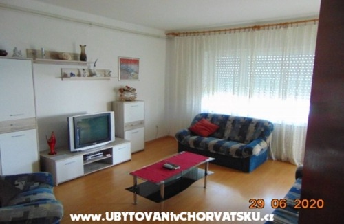Seget Donji Apartment | Three-Bedroom Apartment