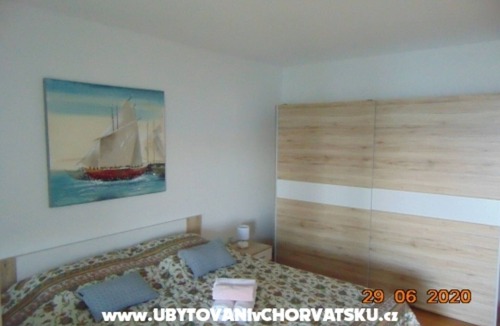 Seget Donji Apartment | Three-Bedroom Apartment