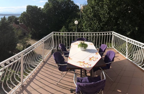 Dramalj Apartment | Three bedroom apartment with terrace and sea view Dramalj, Crikvenica (A-5576-b)
