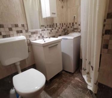 Vinisce Apartment | Three-Bedroom Apartment in Vinisce I