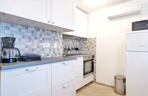 Vardica Apartment | Three bedroom apartment with terrace Gornji Picudo, Umag (A-22354-a)