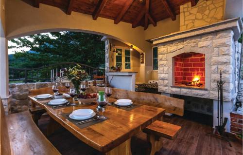Gata House | Three-Bedroom Holiday Home In Gata