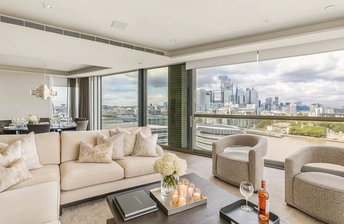 Spitalfields Apartment | Tower Bridge Best View Sleeps 6