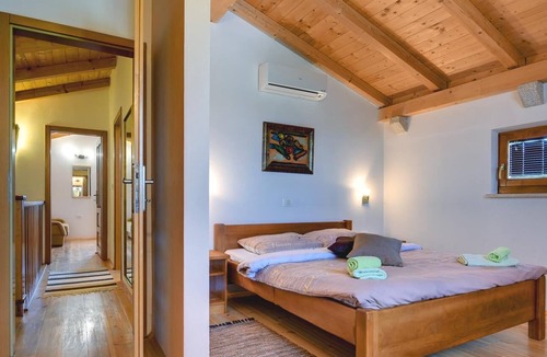 Pazin House | Traditional Istrian villa with private pool, trampoline