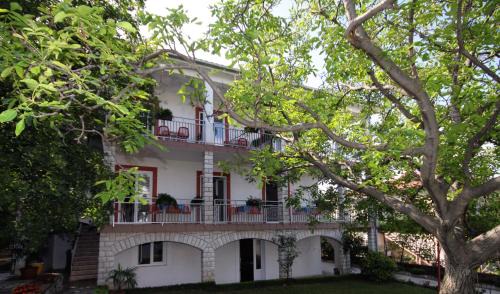 Selce House | Triple Room Selce 2379b