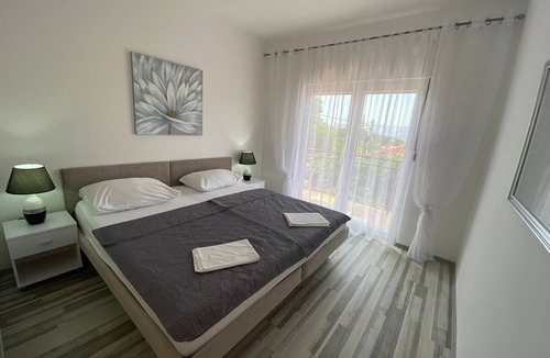 Povile Apartment | Two bedroom apartment with balcony and sea view Povile, Novi Vinodolski (A-14491-a)