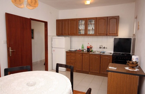 Lokva Rogoznica Apartment | Two bedroom apartment with terrace and sea view Lokva Rogoznica, Omiš (A-4819-a)