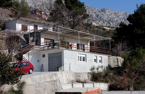 Lokva Rogoznica Apartment | Two bedroom apartment with terrace and sea view Lokva Rogoznica, Omiš (A-4819-a)