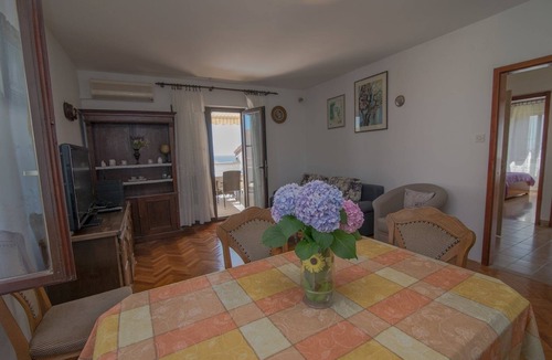 Cove Murtar Apartment | Two bedroom apartment with terrace Mali Lošinj, Lošinj (A-21195-a)