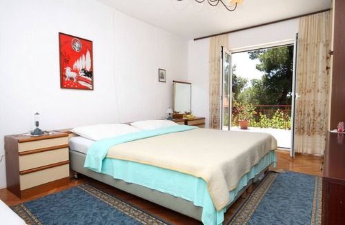 Cove Murtar Apartment | Two bedroom apartment with terrace and sea view Mali Lošinj, Lošinj (A-2493-b)