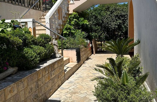 Cove Murtar Apartment | Two bedroom apartment with terrace Mali Lošinj, Lošinj (A-14844-b)