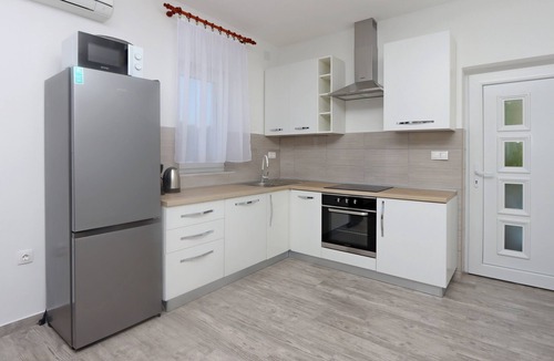 Potocnica Apartment | Two bedroom apartment with terrace and sea view Potočnica (Pag) (A-21446-a)