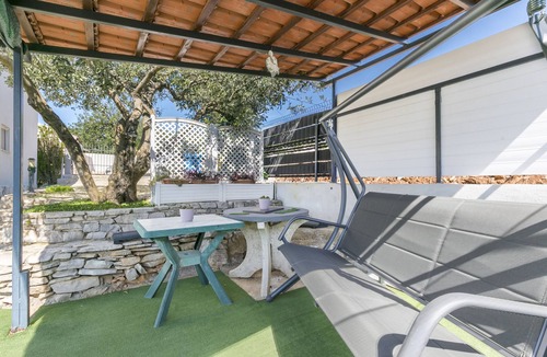 Necujam Apartment | Two bedroom apartment with terrace Nečujam, Šolta (A-18993-a)
