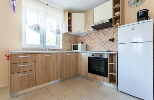 Porat Apartment | Two bedroom apartment with terrace Porat, Krk (A-19272-a)