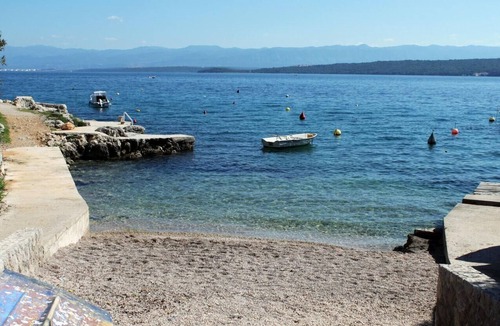 Porat Apartment | Two bedroom apartment with terrace Porat, Krk (A-19347-a)