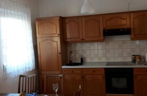 Milovcici Apartment | Two bedroom apartment with terrace Milovcici, Krk (A-22553-a)