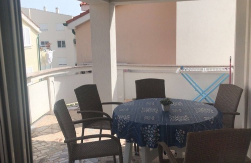 Povljana Apartment | Two bedroom apartment near beach Povljana, Pag (A-7505-a)