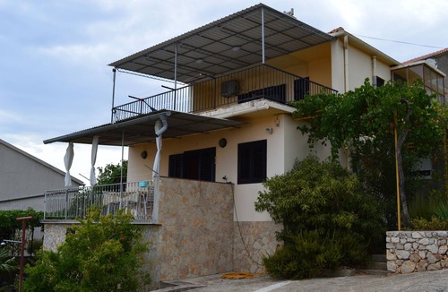 Primosten Burnji Apartment | Two bedroom apartment with terrace and sea view Bilo (Primošten) (A-12434-b)
