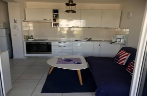 Sutivan Apartment | Two Bedroom Apartment with Balcony