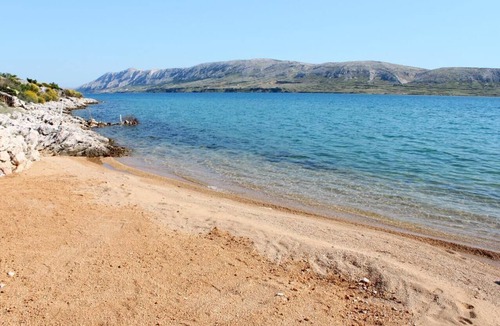 Kustici Apartment | Two bedroom apartment near beach Kustići, Pag (A-6335-a)