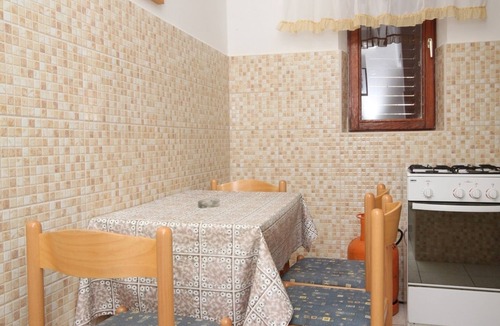Metajna Apartment | Two bedroom apartment near beach Metajna, Pag (A-6497-d)