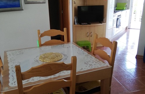 Donje Selo Apartment | Two bedroom apartment near beach Cove Donja Kruščica - Donja Krušica, Šolta (A-11146-a)