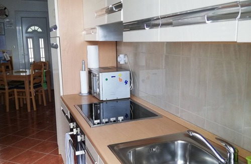 Donje Selo Apartment | Two bedroom apartment near beach Cove Donja Kruščica - Donja Krušica, Šolta (A-11146-a)