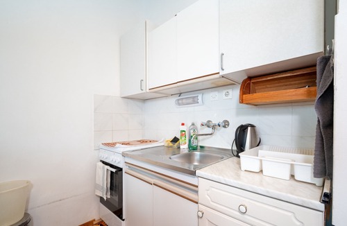 Stara Novalja Apartment | Two bedroom apartment near beach Stara Novalja, Pag (A-4099-a)