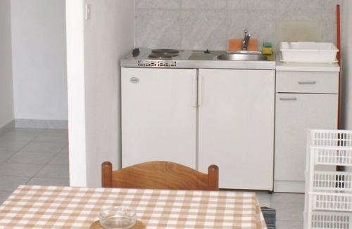 Novalja Apartment | Two bedroom apartment near beach Novalja, Pag (A-4114-b)
