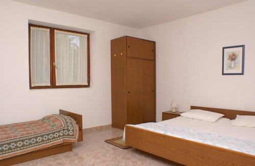 Novalja Apartment | Two bedroom apartment near beach Novalja, Pag (A-4114-d)
