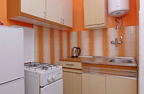 Stara Novalja Apartment | Two bedroom apartment near beach Stara Novalja, Pag (A-4142-a)